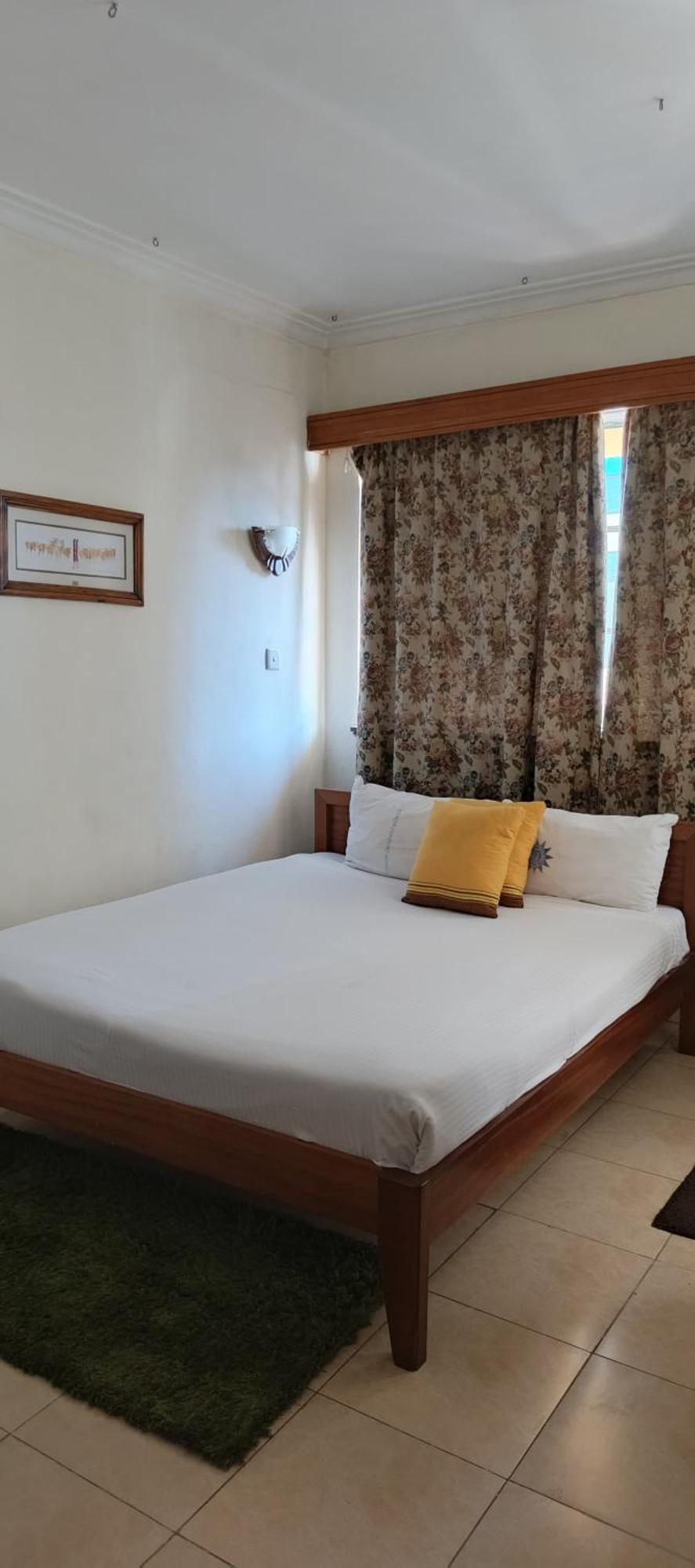 Kenya Comfort Hotel Найроби Экстерьер фото