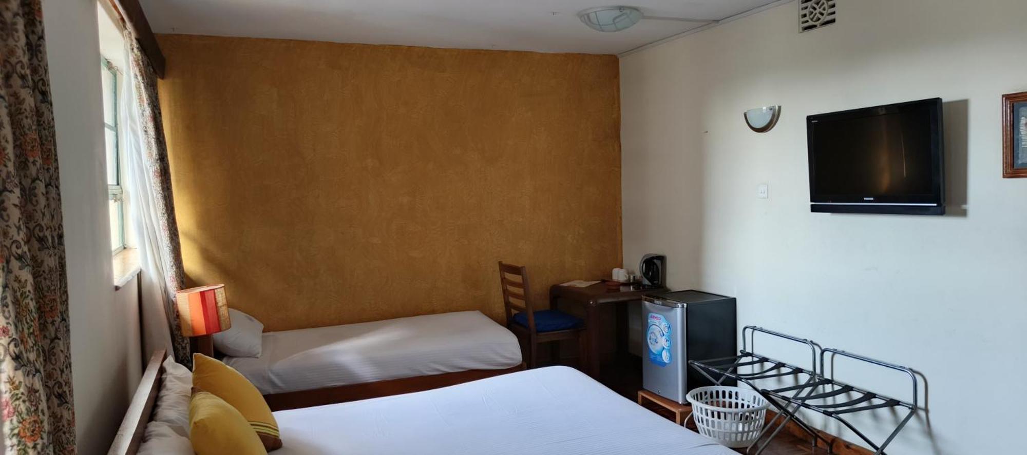 Kenya Comfort Hotel Найроби Экстерьер фото