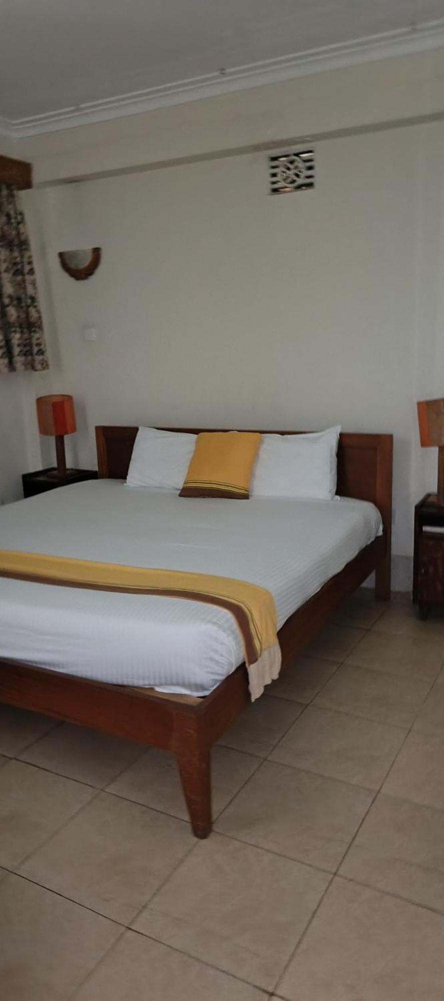 Kenya Comfort Hotel Найроби Экстерьер фото