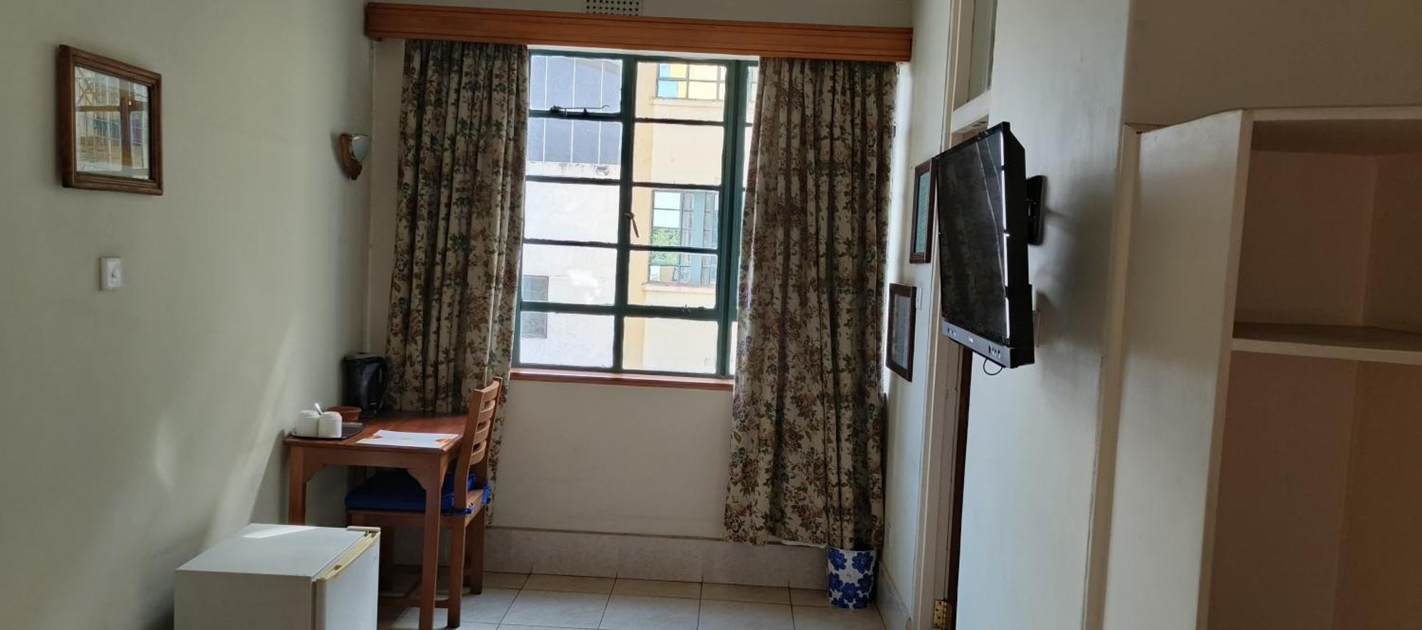 Kenya Comfort Hotel Найроби Экстерьер фото